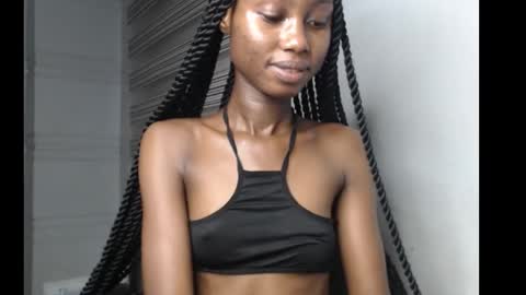 choco_petitqueen online show from 11.10.25