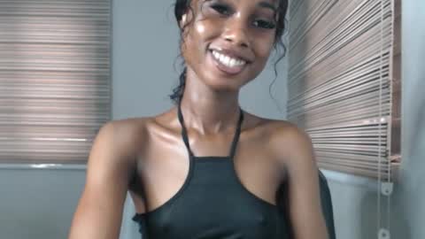 choco_petitqueen online show from 12.16.25