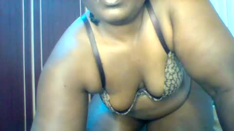 Snapshot of chocobabe002 chatting on 06.25.26 chocobabe002 online show from 06.25.26