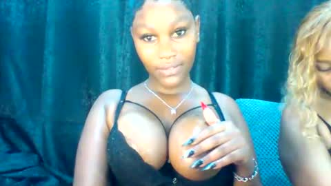 Snapshot of chocolate_divaa chatting on 05.13.26 chocolate_divaa online show from 05.13.26