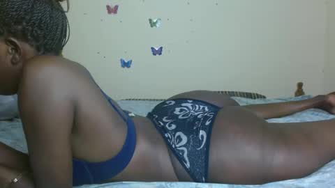 chocolatebony_ online show from 02.25.25