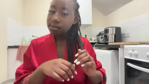 Snapshot of chocolatebunnycakez chatting on 02.05.26 chocolatebunnycakez online show from 02.05.26