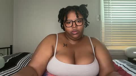 Snapshot of chocolatebunnyxx69 chatting on 04.20.26 Melina online show from 04.20.26