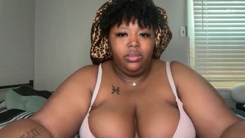 Snapshot of chocolatebunnyxx69 chatting on 04.30.26 Melina online show from 04.30.26