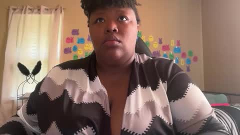 Snapshot of chocolatebunnyxx69 chatting on 05.17.26 Melina online show from 05.17.26