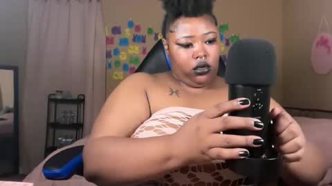 Snapshot of chocolatebunnyxx69 chatting on 05.27.26 Melina online show from 05.27.26