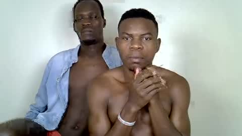 Snapshot of chocolateguys chatting on 06.21.26 RonaldNicholas online show from 06.21.26