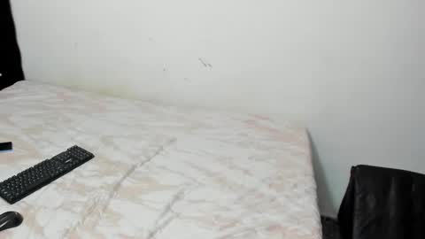 Snapshot of chocolatehot04 chatting on 02.26.26 NATALIA online show from 02.26.26