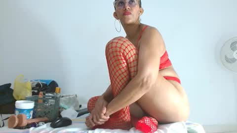 Snapshot of chocorramitavagina19 chatting on 03.24.26 maria online show from 03.24.26