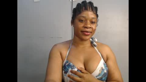 Snapshot of chocox_petitqueen chatting on 07.18.26 ethereal online show from 07.18.26