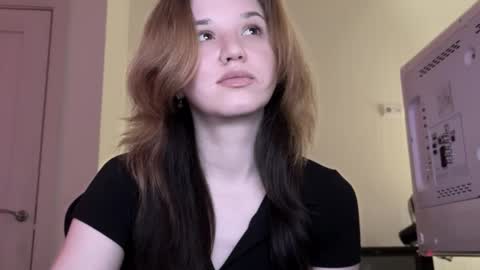 Lissa online show from 12.23.25