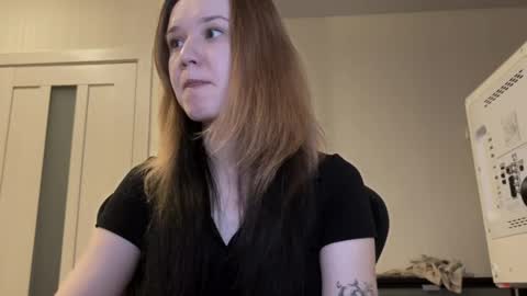 Snapshot of choimia chatting on 05.26.26 Lissa online show from 05.26.26