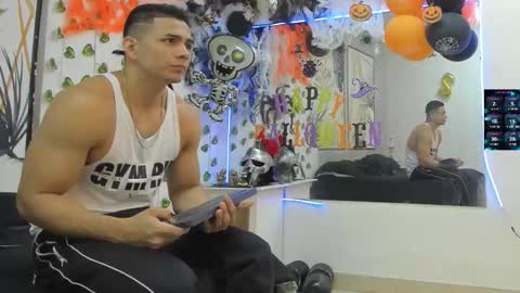 Chorey Thaylor online show from 10.28.25