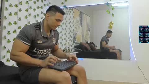 Chorey Thaylor online show from 11.15.25