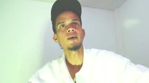 Snapshot of chorro369 chatting on 05.25.26 juan online show from 05.25.26