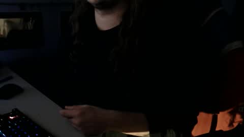 Snapshot of chris42089 chatting on 04.19.26 Chris online show from 04.19.26