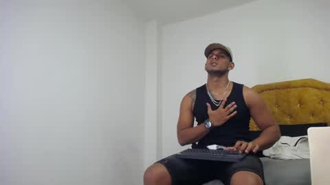 Snapshot of chris_dick2 chatting on 04.22.26 chris_dick2 online show from 04.22.26