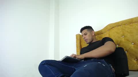 Snapshot of chris_dick2 chatting on 05.02.26 chris_dick2 online show from 05.02.26