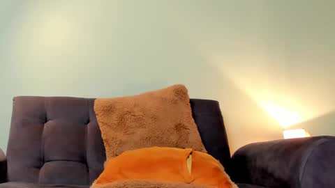 Snapshot of chris_macgregoor chatting on 02.11.25 Chriz online show from 02.11.25