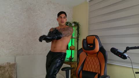 chris reilly online show from 12.07.24