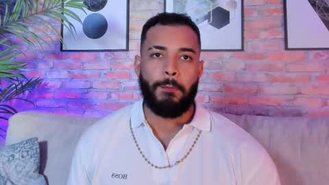 Snapshot of chris_varden chatting on 12.18.25 Chris Varden online show from 12.18.25