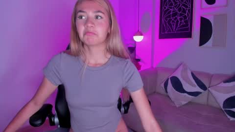 Chris online show from 04.15.26