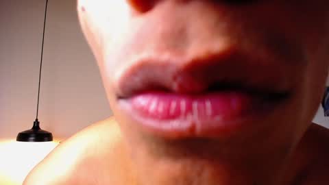 Snapshot of chris_weell chatting on 12.18.24 Chris Weell online show from 12.18.24