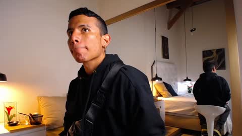 Snapshot of chris_weell chatting on 01.17.25 Chris Weell online show from 01.17.25