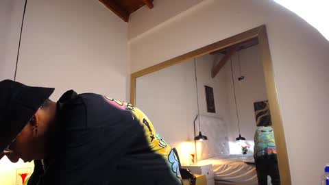 Snapshot of chris_weell chatting on 01.21.25 Chris Weell online show from 01.21.25