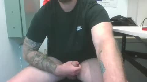 Snapshot of chrisomate31 chatting on 01.31.25 chrisomate31 online show from 01.31.25