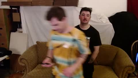 Snapshot of chrisryan00 chatting on 09.18.25 Chris online show from 09.18.25