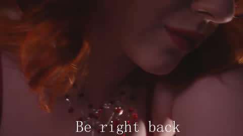 chriss_foxx online show from 10.05.25