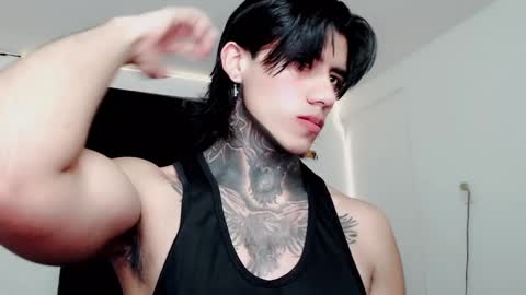 Snapshot of chriss_opp chatting on 02.22.25 CHRIS  INDEPENT MODEL online show from 02.22.25