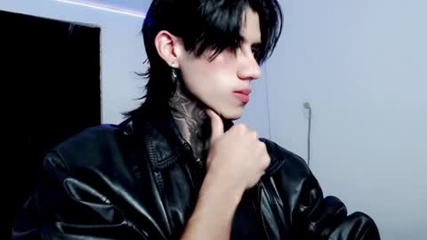 Snapshot of chriss_opp chatting on 02.24.25 CHRIS  INDEPENT MODEL online show from 02.24.25