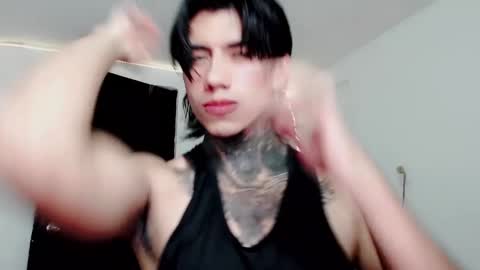 Snapshot of chriss_opp chatting on 02.24.25 CHRIS  INDEPENT MODEL online show from 02.24.25