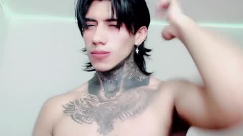 Snapshot of chriss_opp chatting on 03.09.25 CHRIS  INDEPENT MODEL online show from 03.09.25