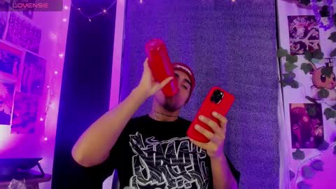 Christian Wang online show from 01.12.25