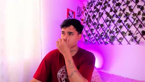 Christian Wang online show from 01.18.26