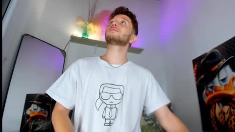 Hi dont forguet to follow me    online show from 09.24.25