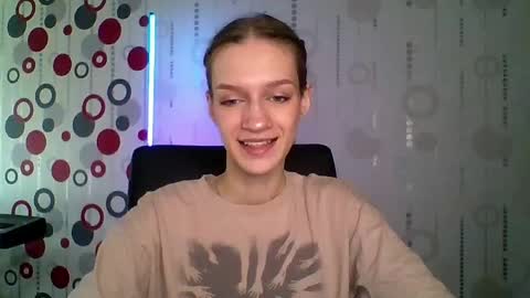 Snapshot of chrissy_joyful chatting on 04.20.26 chrissy_joyful online show from 04.20.26