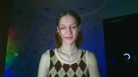 Snapshot of chrissy_joyful chatting on 04.24.26 chrissy_joyful online show from 04.24.26