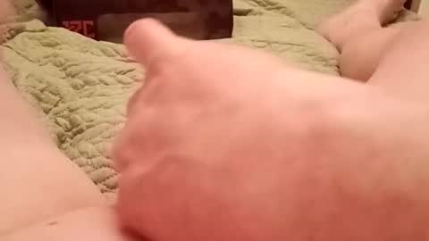 Snapshot of chrissymac1981 chatting on 11.25.25 Vicki and Chris online show from 11.25.25