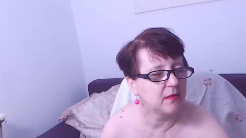 Christa online show from 09.15.25