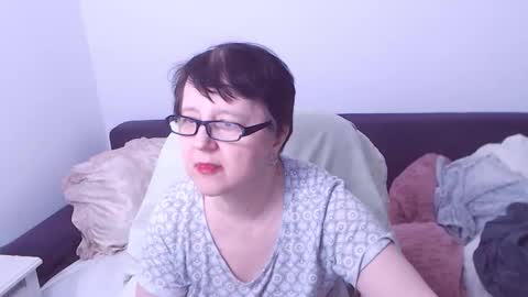 Christa online show from 11.22.25