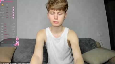 Snapshot of christian_di0r chatting on 09.30.25 Christian PVT open online show from 09.30.25