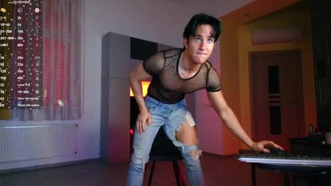 UPVOTE ME ------  ILL DO SOMETHING FOR FREE online show from 05.12.26