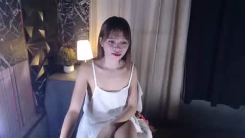 Snapshot of christin_gray chatting on 09.10.25 christin_gray online show from 09.10.25