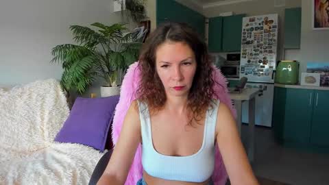 Snapshot of christina_hot chatting on 10.18.25 Chris online show from 10.18.25