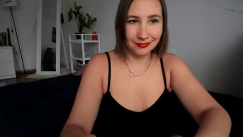 Snapshot of christina_rosse chatting on 07.02.26 christina rosse online show from 07.02.26