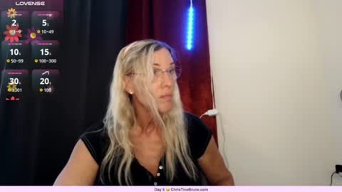 Snapshot of christinabruce chatting on 10.17.25 Chris Tina Bruce online show from 10.17.25